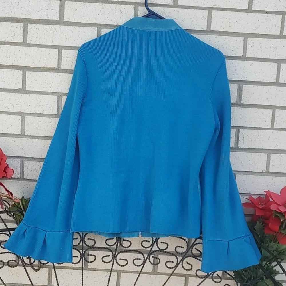 Blue Jacket - Picture 7 of 9